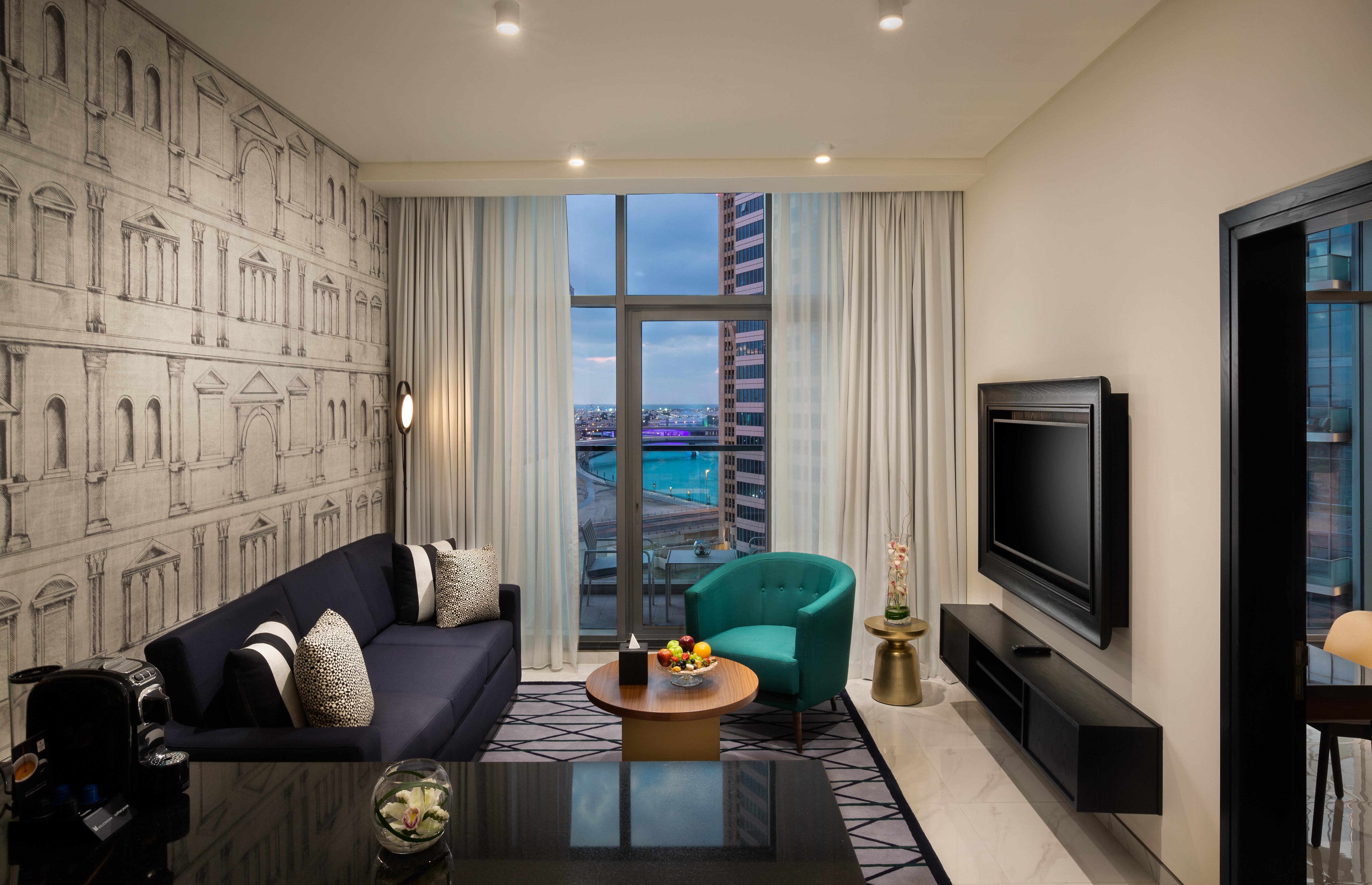 Millennium Atria Business Bay Aparthotel Dubai Luaran gambar Living room