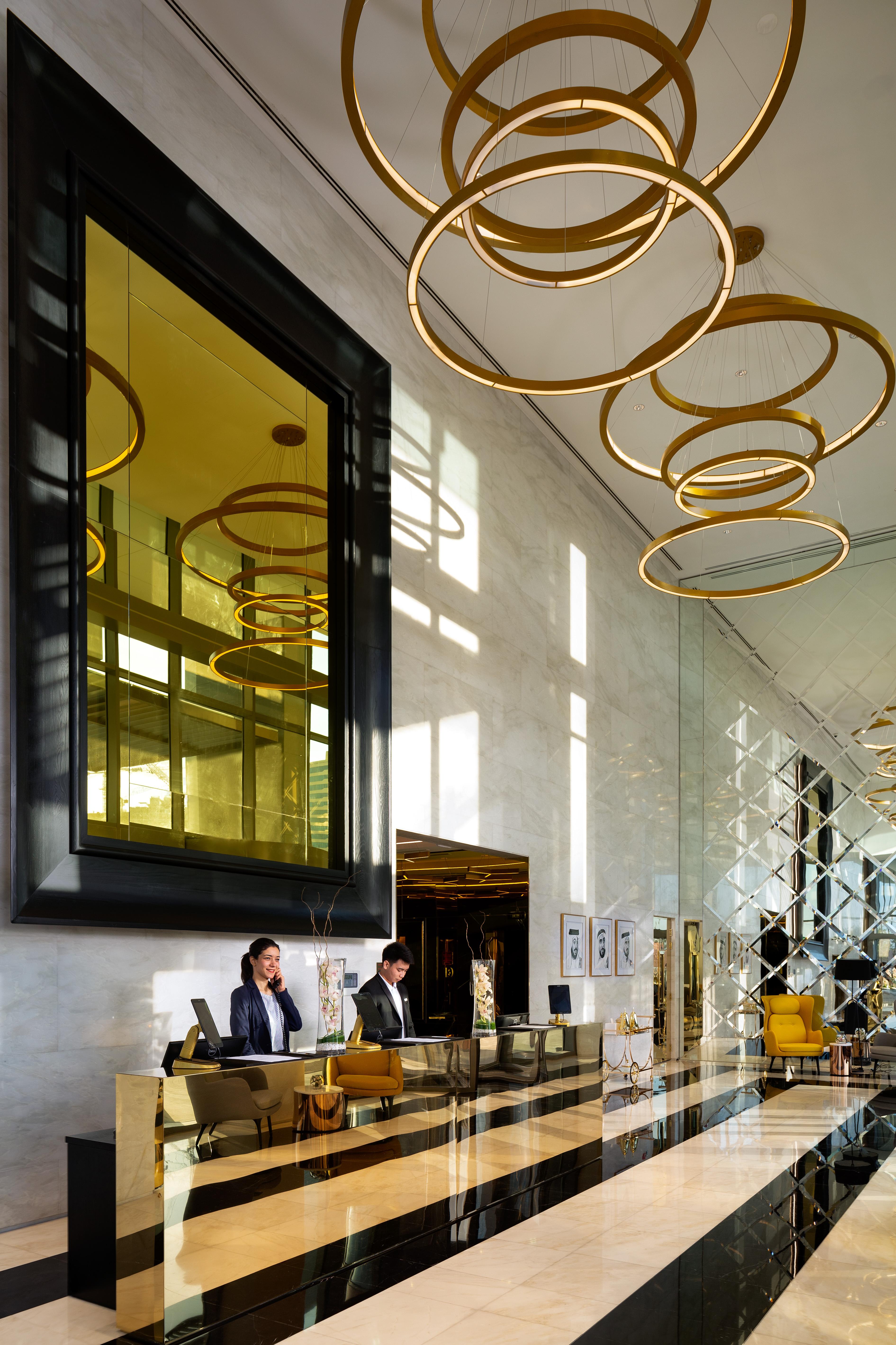 Millennium Atria Business Bay Aparthotel Dubai Luaran gambar The lobby of the hotel