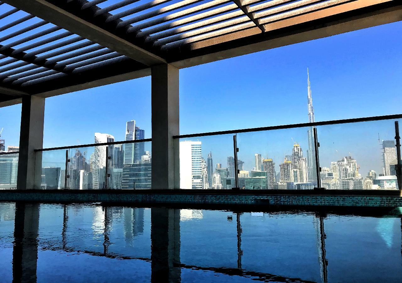 Millennium Atria Business Bay Aparthotel Dubai Luaran gambar View from the rooftop pool